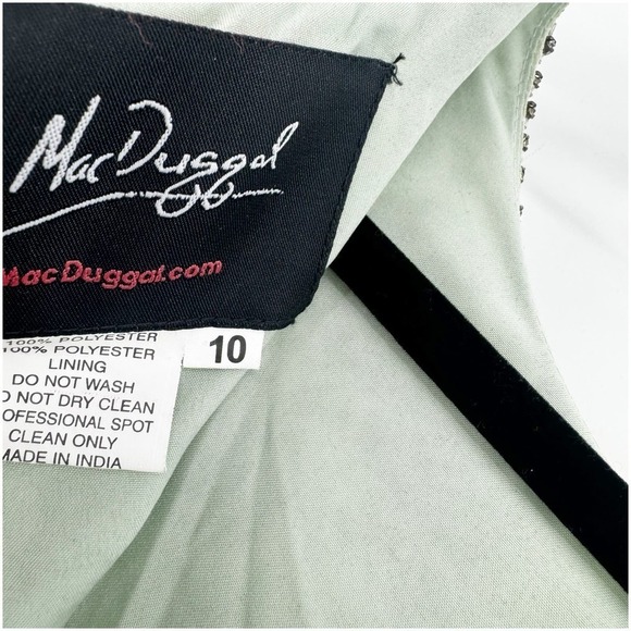 Mac Duggal Long Sleeve Sequin Dress Back Slit Women's Size 10 NWT - Picture 11 of 12